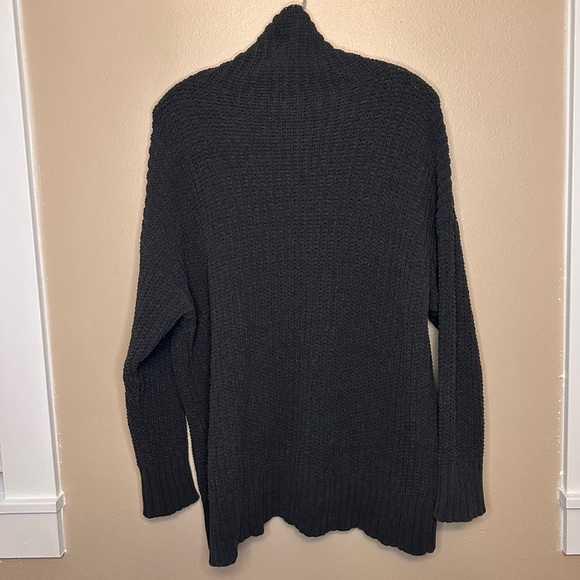 Aerie Women’s Oversized Drop Shoulder Bulky Knit Mock Turtleneck Sweater XS Gray - Picture 9 of 9